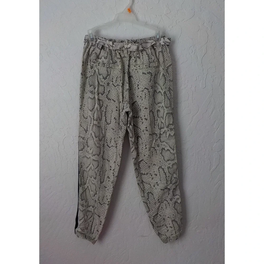 Pam and Gela Joggers Beige Gray Snake Print Pants w/ Belt Women Small (P) Button - Picture 3 of 12